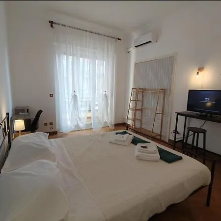 Dock Bay Apartment *